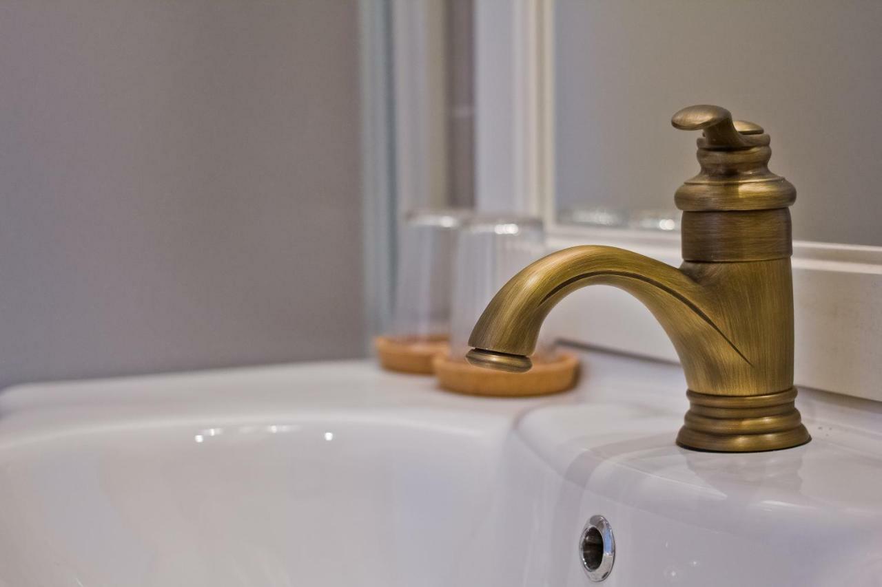 Golden Rooms Bed & Breakfast Trieste Bagian luar foto