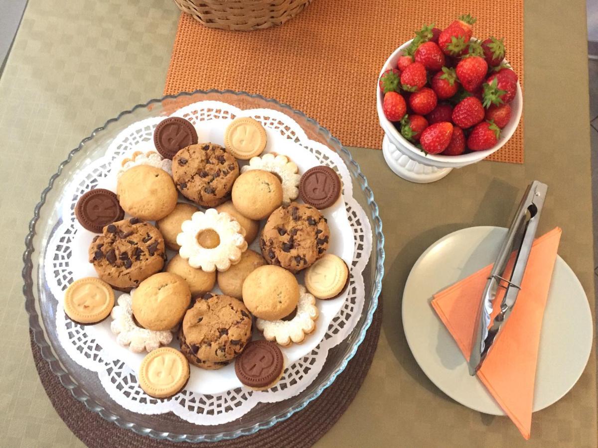 Golden Rooms Bed & Breakfast Trieste Bagian luar foto